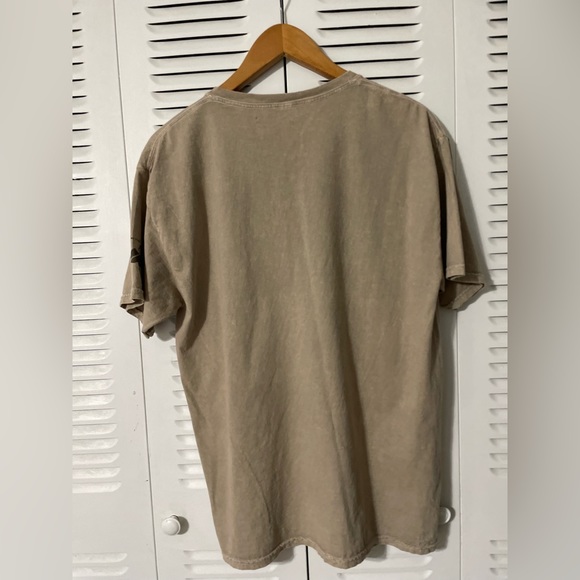 PIXAR DISNEY WOMEN'S SHORT SLEEVED T-SHIRT, TAN.  GRAPHIC.  SIZE L - Picture 6 of 16